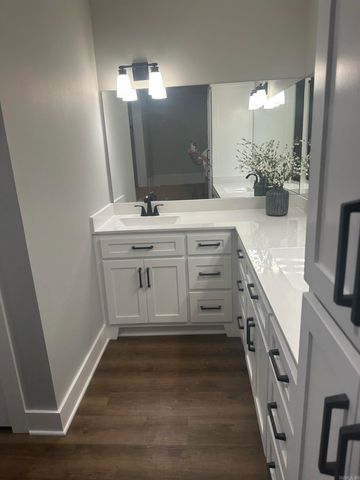 21 Crestwood Drive, Cabot, AR 72023