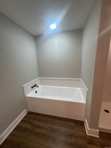 21 Crestwood Drive, Cabot, AR 72023