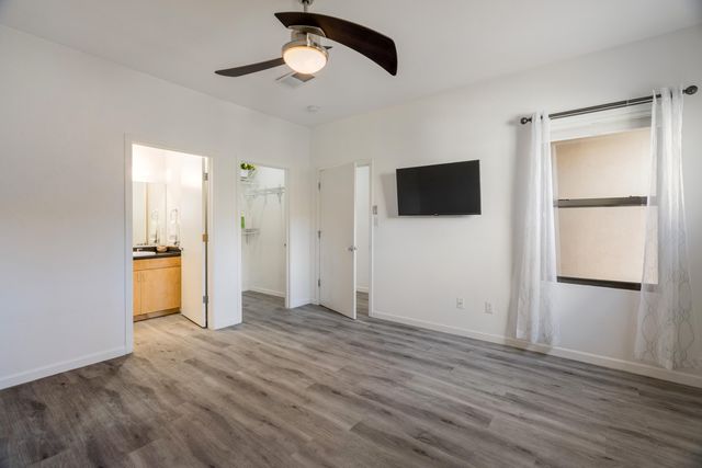 201 Aliso Drive SE APT 9, Albuquerque, NM 87108