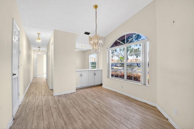 6143 Floral Lakes Drive, Delray Beach, FL 33484