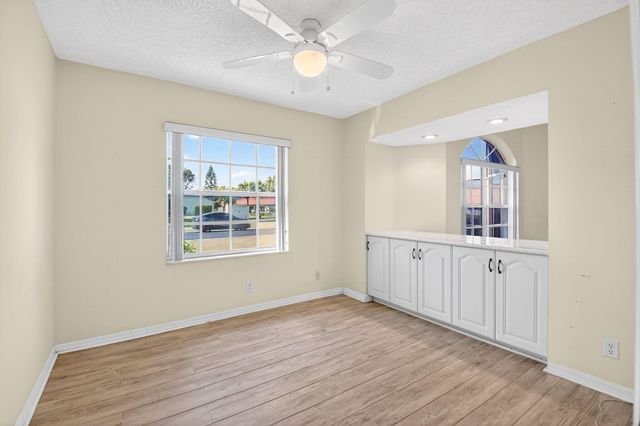 6143 Floral Lakes Drive, Delray Beach, FL 33484