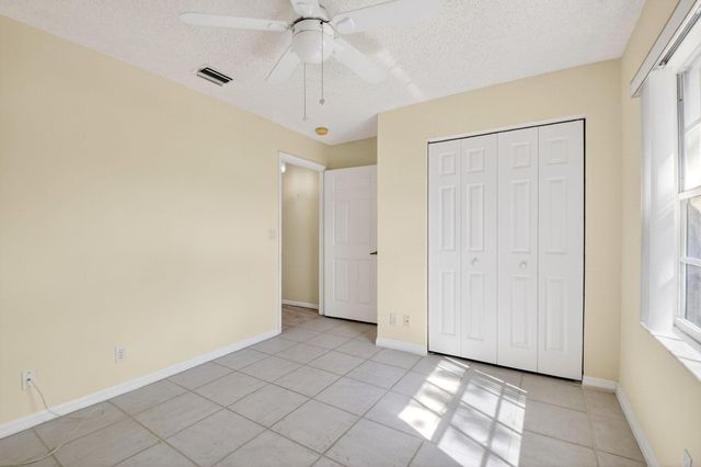 6143 Floral Lakes Drive, Delray Beach, FL 33484