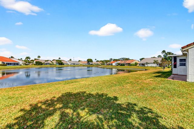 6143 Floral Lakes Drive, Delray Beach, FL 33484