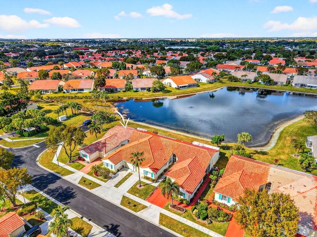 6143 Floral Lakes Drive, Delray Beach, FL 33484