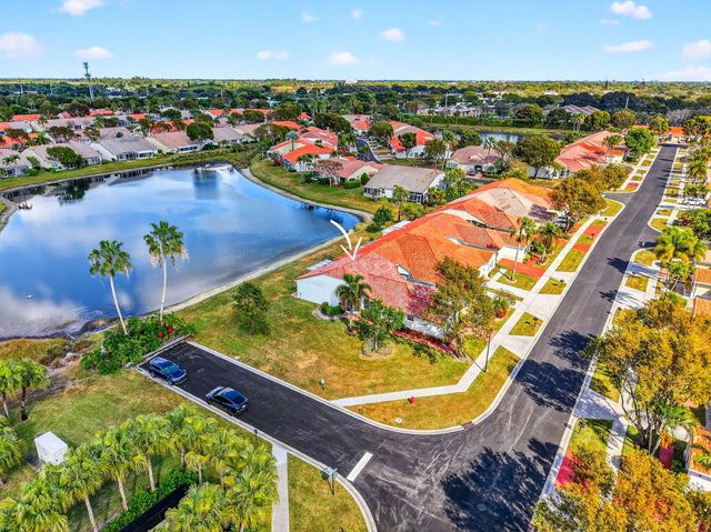 6143 Floral Lakes Drive, Delray Beach, FL 33484