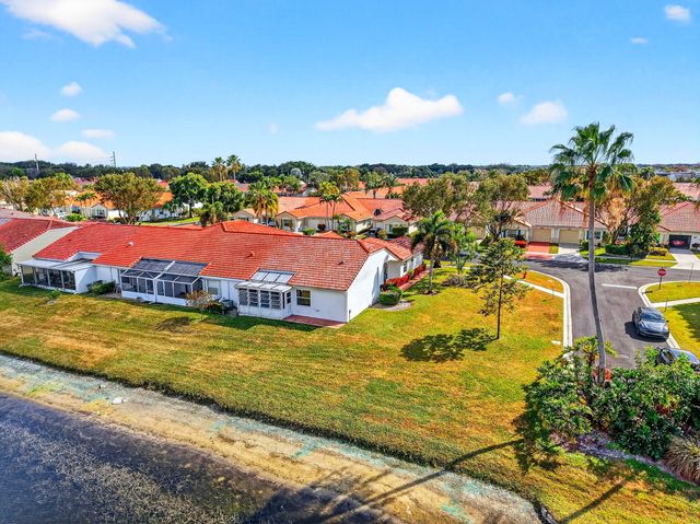 6143 Floral Lakes Drive, Delray Beach, FL 33484
