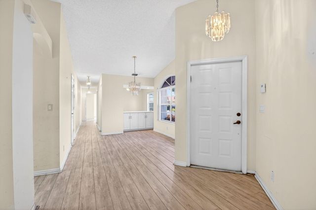 6143 Floral Lakes Drive, Delray Beach, FL 33484