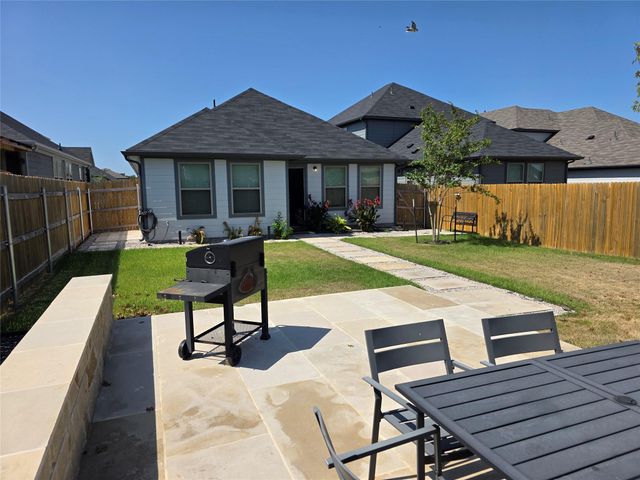 203 Spirit ST, Elgin, TX 78621