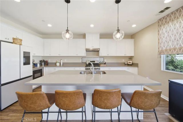 1198 Venice, Mentone, CA 92359