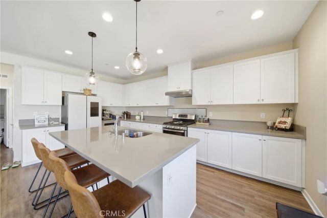 1198 Venice, Mentone, CA 92359