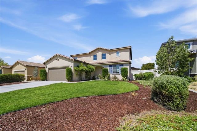 1198 Venice, Mentone, CA 92359