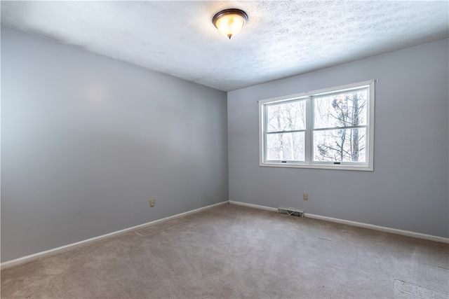 106 October Drive, Twp Of But Se, PA 16002