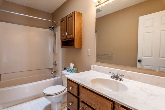 106 October Drive, Twp Of But Se, PA 16002