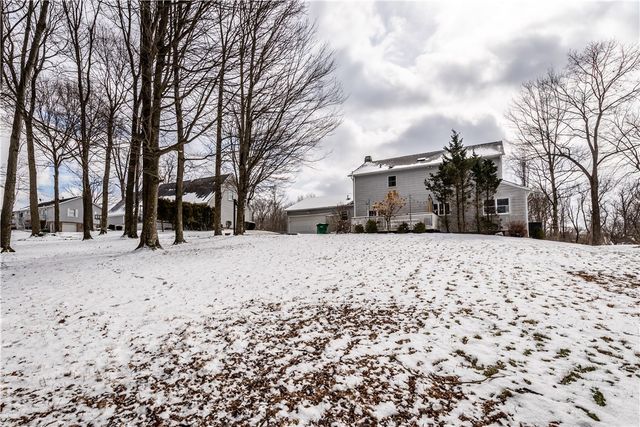 106 October Drive, Twp Of But Se, PA 16002