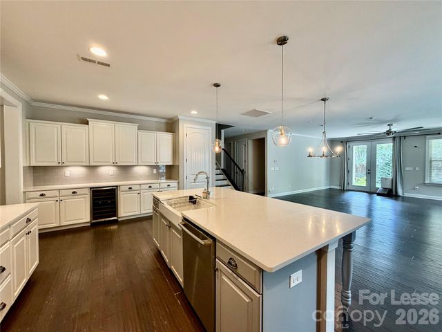 10728 Vanguard Parkway, Huntersville, NC 28078