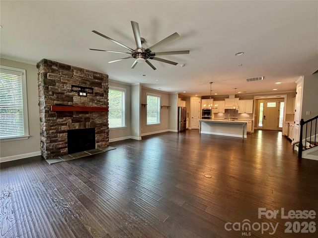 10728 Vanguard Parkway, Huntersville, NC 28078