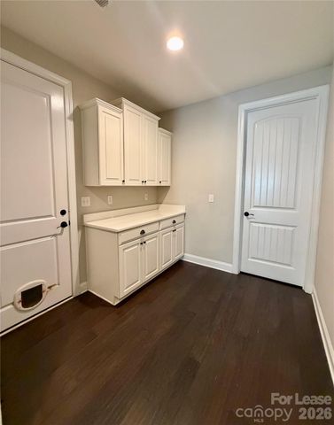 10728 Vanguard Parkway, Huntersville, NC 28078