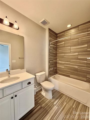 10728 Vanguard Parkway, Huntersville, NC 28078