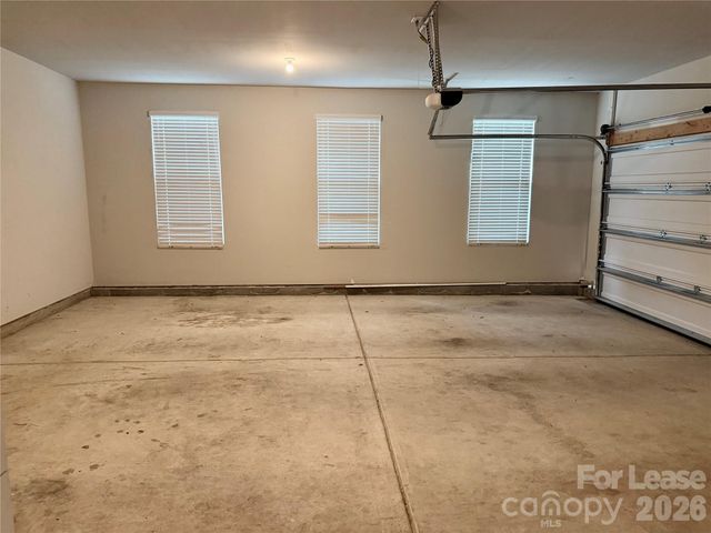 10728 Vanguard Parkway, Huntersville, NC 28078
