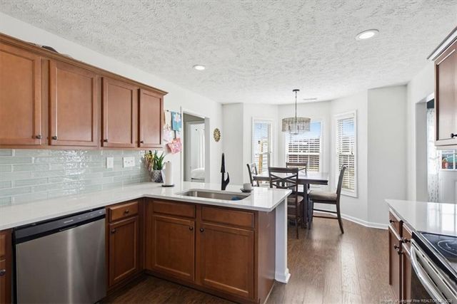 83 Lockwood Drive, Cameron, NC 28326