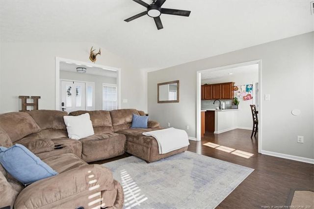 83 Lockwood Drive, Cameron, NC 28326