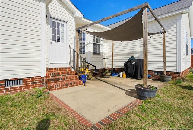 83 Lockwood Drive, Cameron, NC 28326