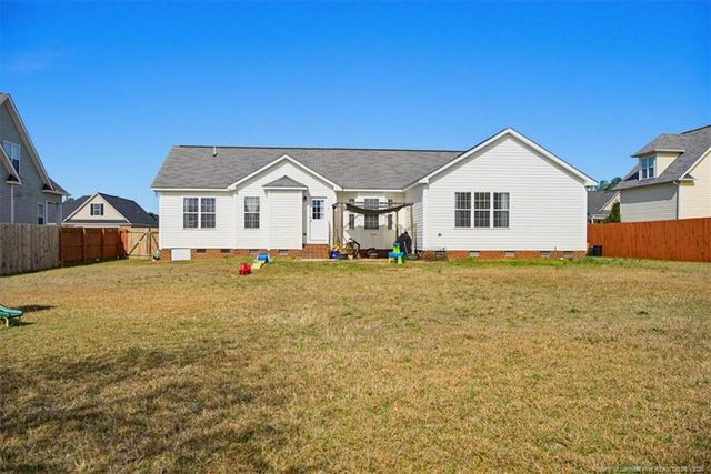 83 Lockwood Drive, Cameron, NC 28326