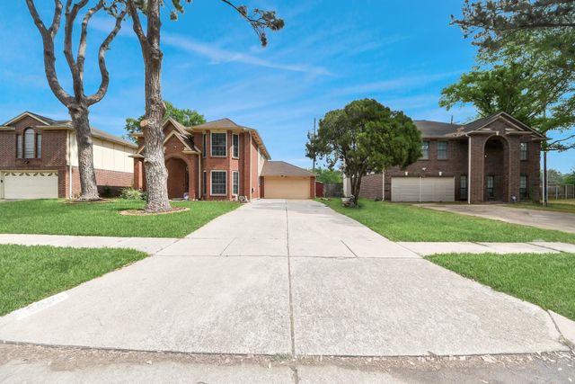 16506 Crossfield Drive, Houston, TX 77095