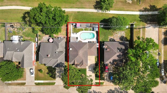 16506 Crossfield Drive, Houston, TX 77095