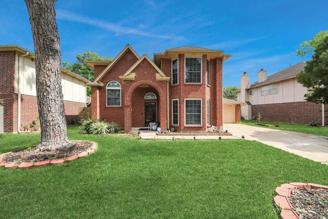 16506 Crossfield Drive, Houston, TX 77095
