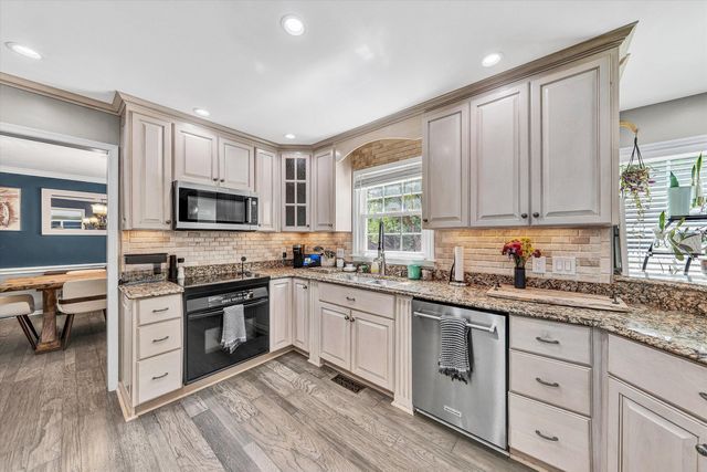 5306 Canter DR, Roanoke, VA 24018