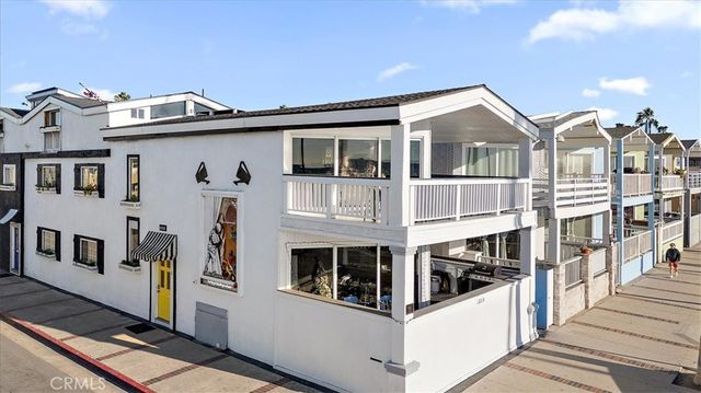 2214 W Oceanfront B, Newport Beach, CA 92663