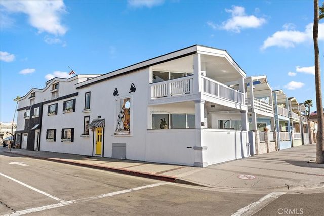 2214 W Oceanfront B, Newport Beach, CA 92663