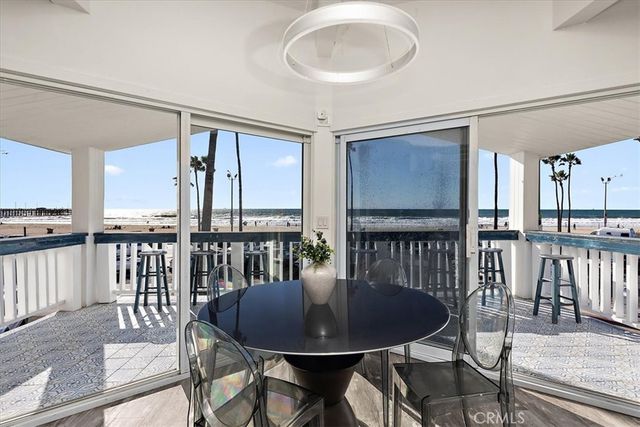 2214 W Oceanfront B, Newport Beach, CA 92663