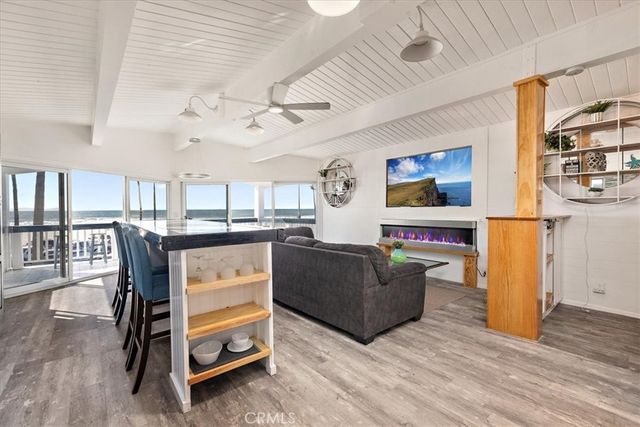 2214 W Oceanfront B, Newport Beach, CA 92663