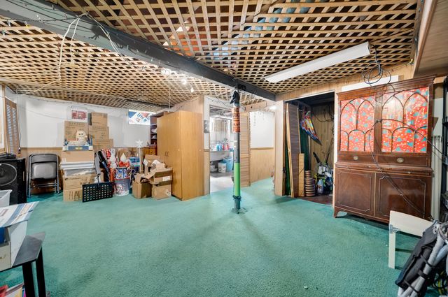 4313 W 77th Place W, Chicago, IL 60652