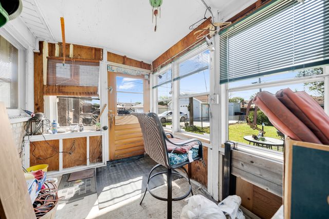 4313 W 77th Place W, Chicago, IL 60652