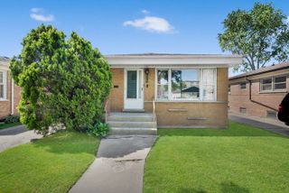 4313 W 77th Place W, Chicago, IL 60652