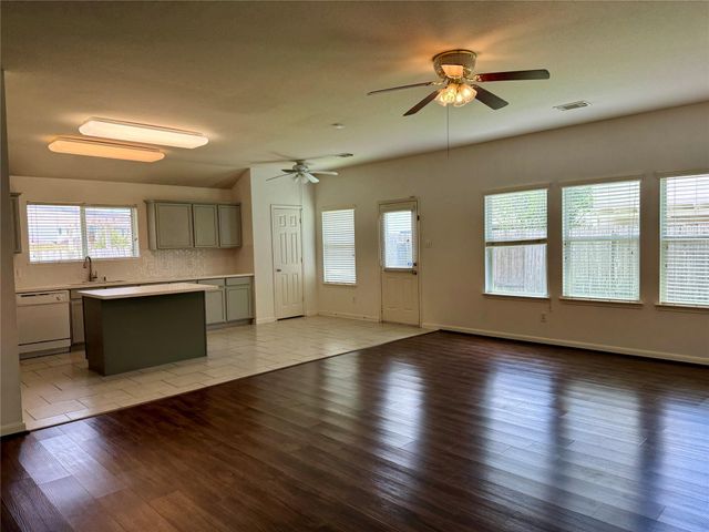 2210 Tremont Trail Lane, Katy, TX 77450