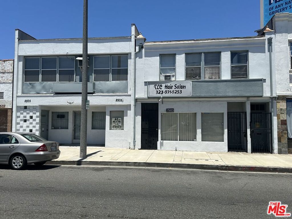 2505 W Manchester Boulevard, Inglewood, CA 90305