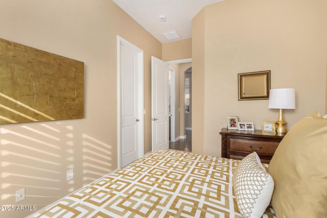 18291 W SEQUOIA Drive, Goodyear, AZ 85338