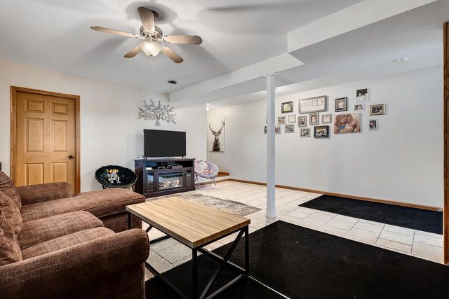 S5707 Meadowview LANE, Viroqua, WI 54665