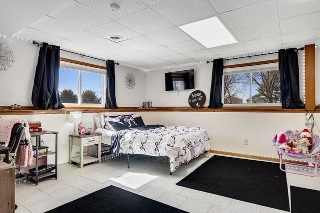 S5707 Meadowview LANE, Viroqua, WI 54665