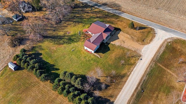 S5707 Meadowview LANE, Viroqua, WI 54665