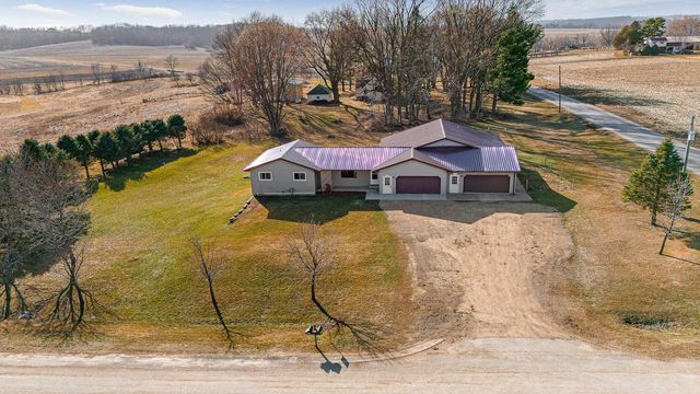 S5707 Meadowview LANE, Viroqua, WI 54665