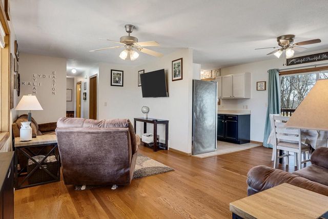 S5707 Meadowview LANE, Viroqua, WI 54665