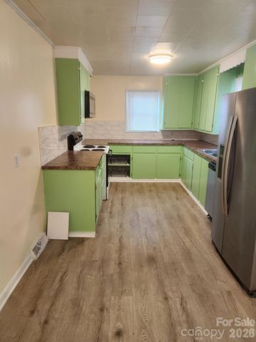 155 Robbins Street SW, Concord, NC 28025