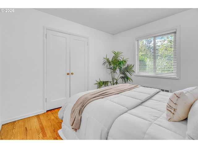 2515 Se 51ST Ave 14, Portland, OR 97206