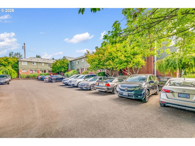 2515 Se 51ST Ave 14, Portland, OR 97206