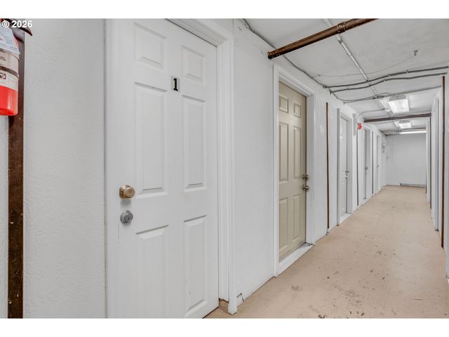 2515 Se 51ST Ave 14, Portland, OR 97206
